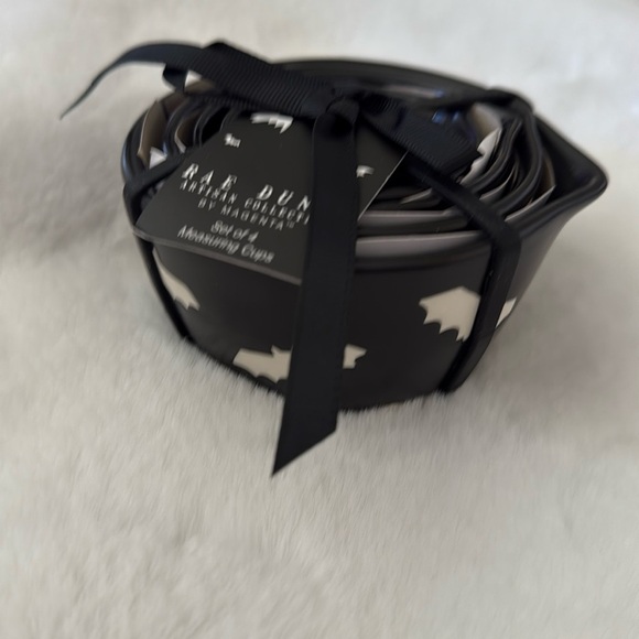 Rae Dunn Halloween Bat Measuring Cups - Picture 2 of 6